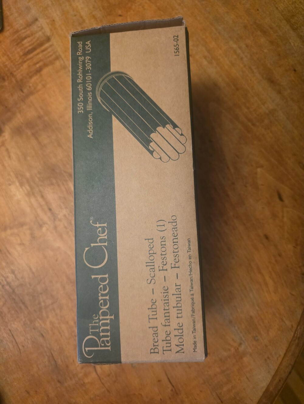 The Pampered Chef Scalloped Bread Tube 1565 Metal Tube Baking New